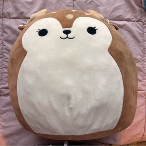 Squishmallow Dawn The Fawn
16" Pillow Plush 2019